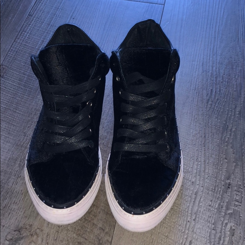 Comfy sneakers